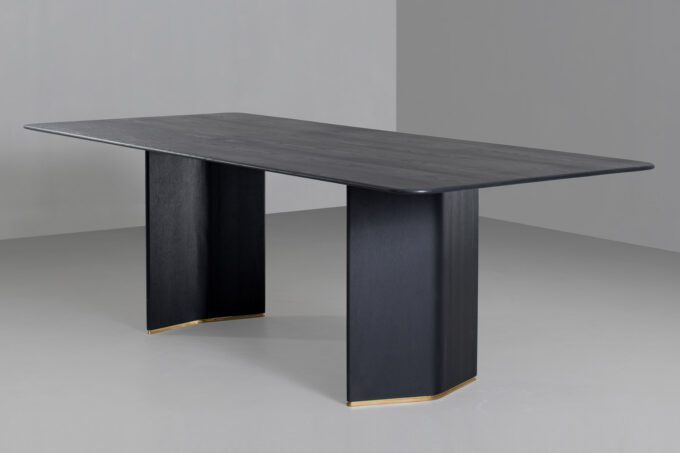Forma Dining Table Wriver