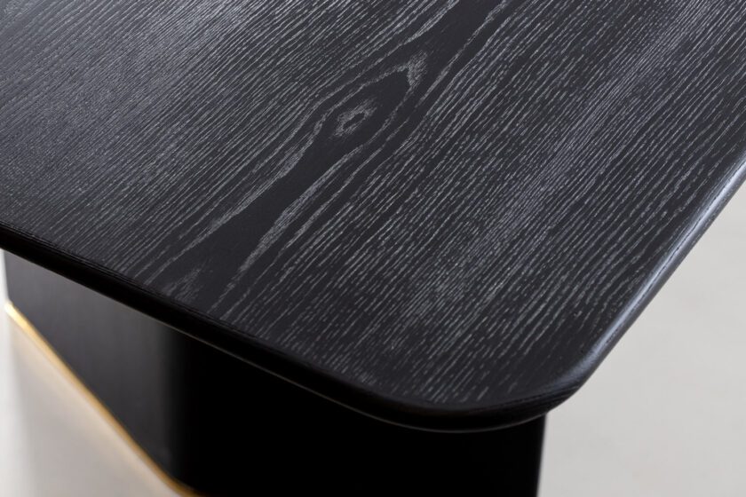 Forma Dining Table Wriver
