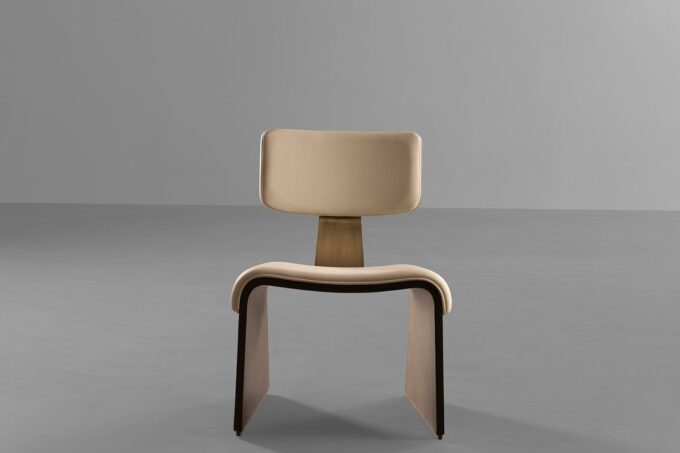 Piegato Lounge Chair