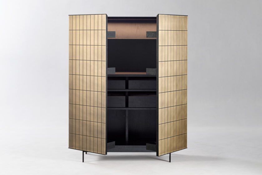 Fenestra Bar Cabinet Wriver