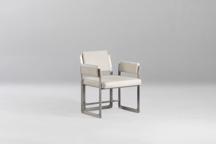 Artus Lounge Chair