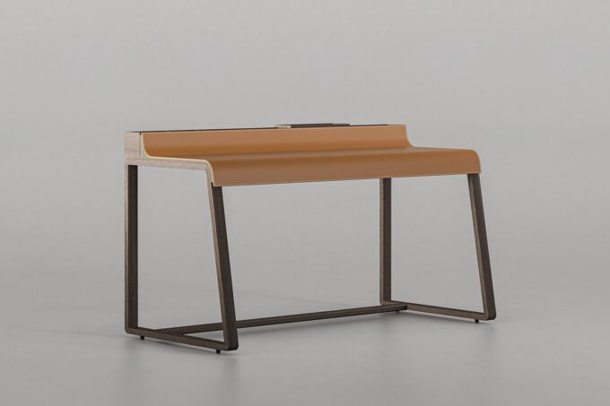 Kromme Study Desk