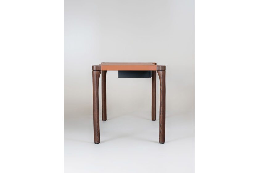 Vincent Study Desk Wriver