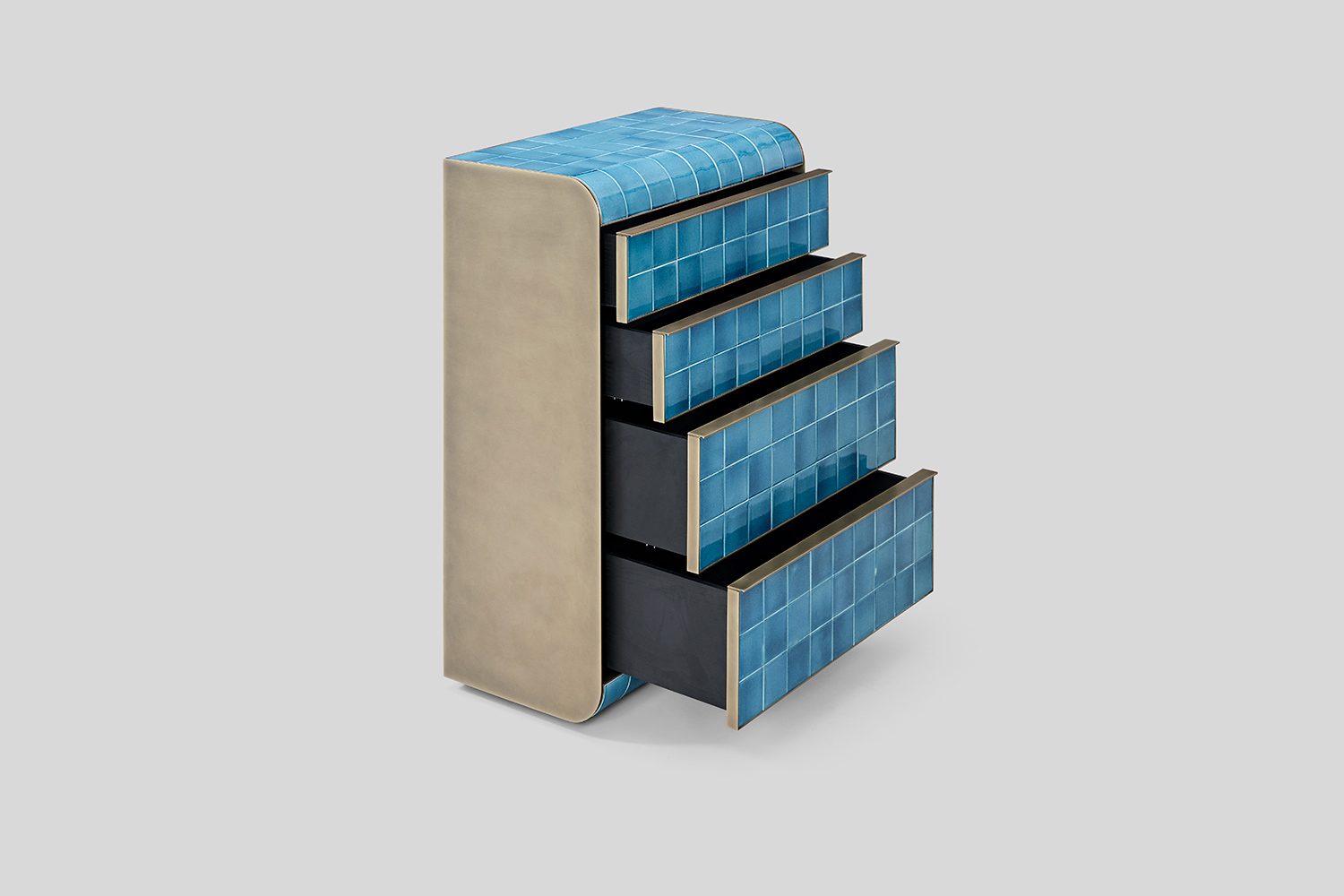 Pezzo Chest Of Drawers