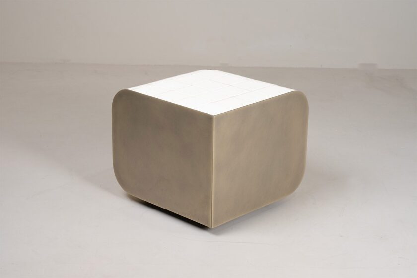 Pezzo Side Table
