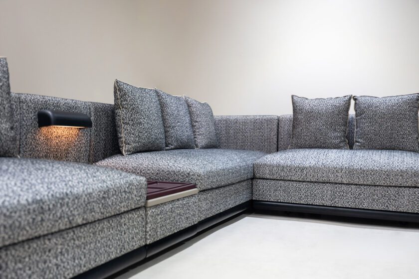Enn Sofa System