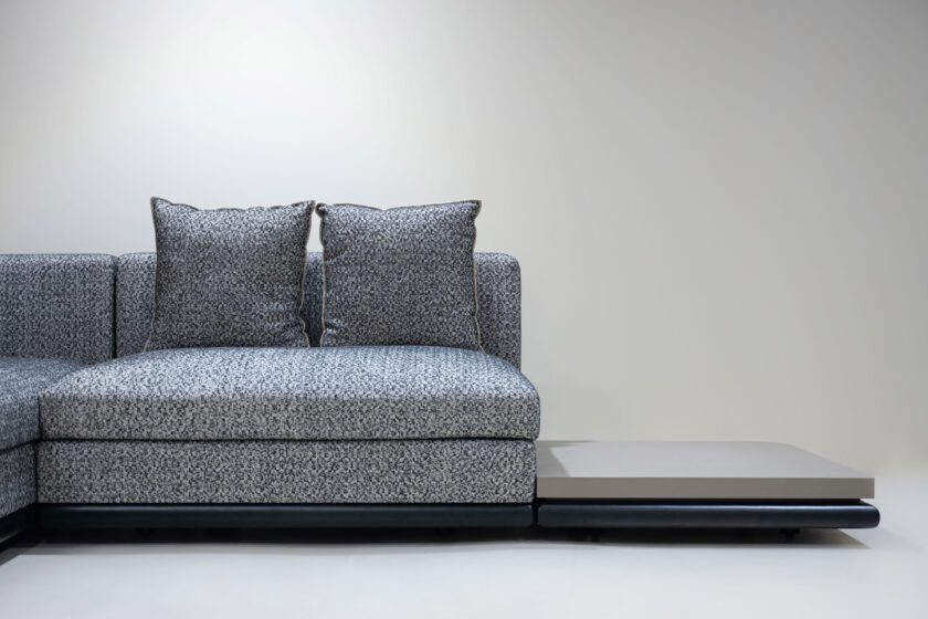 Enn Sofa System