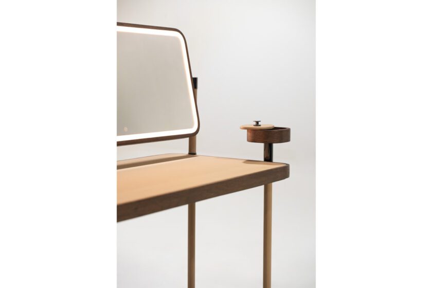 Palo Dresser