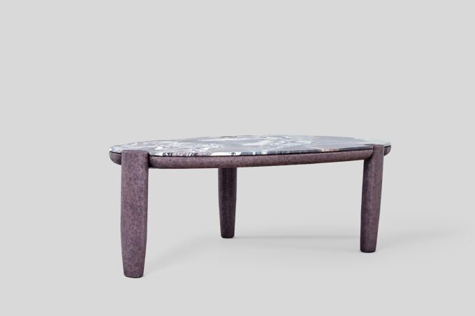 Veia Dining Table
