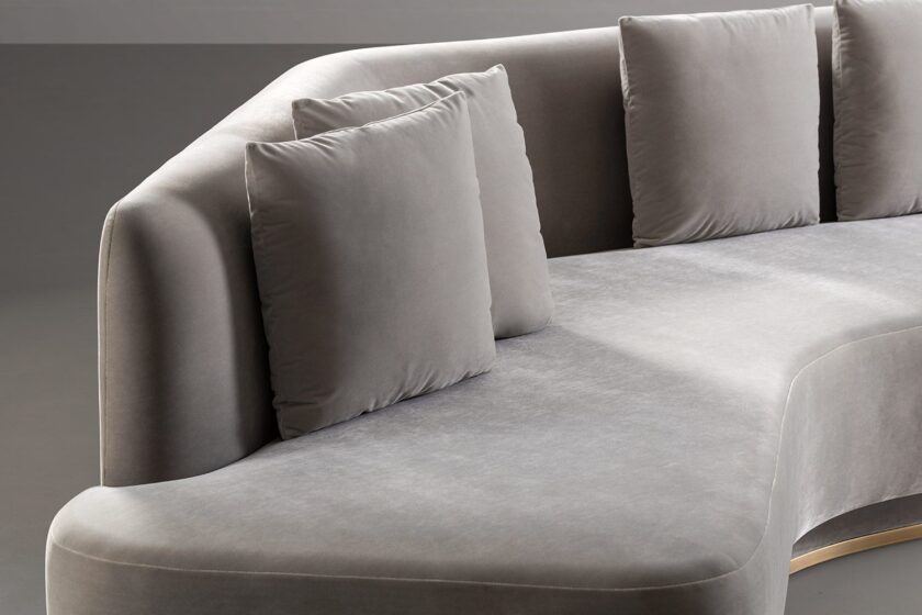 Arcus Sofa