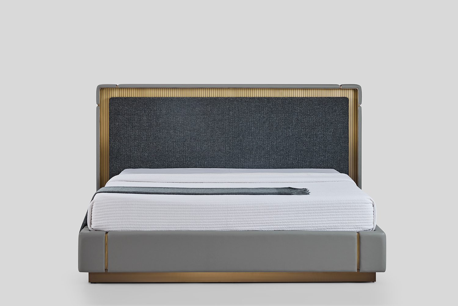 Fregio Bed