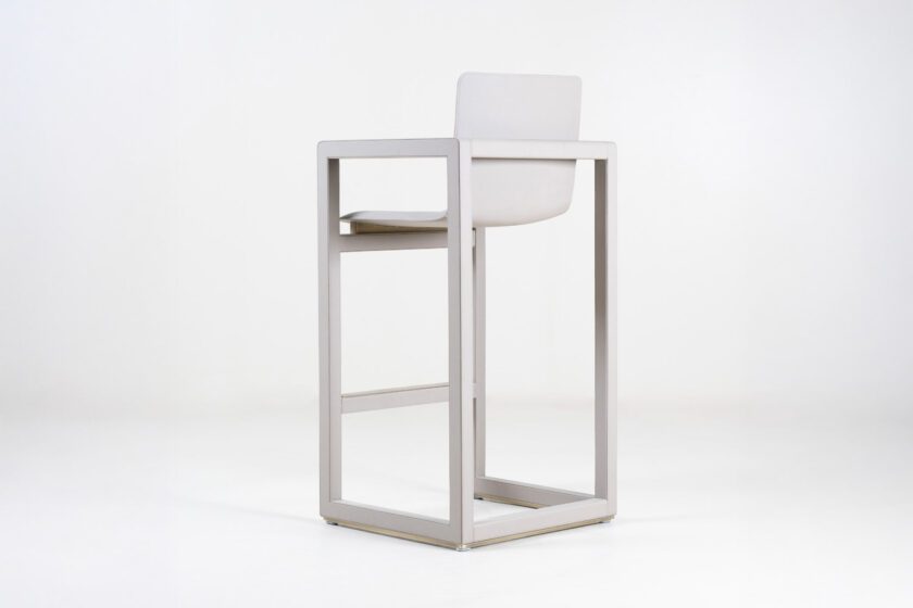 Cubus Chair Wriver