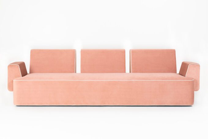 Border Sofa Wriver