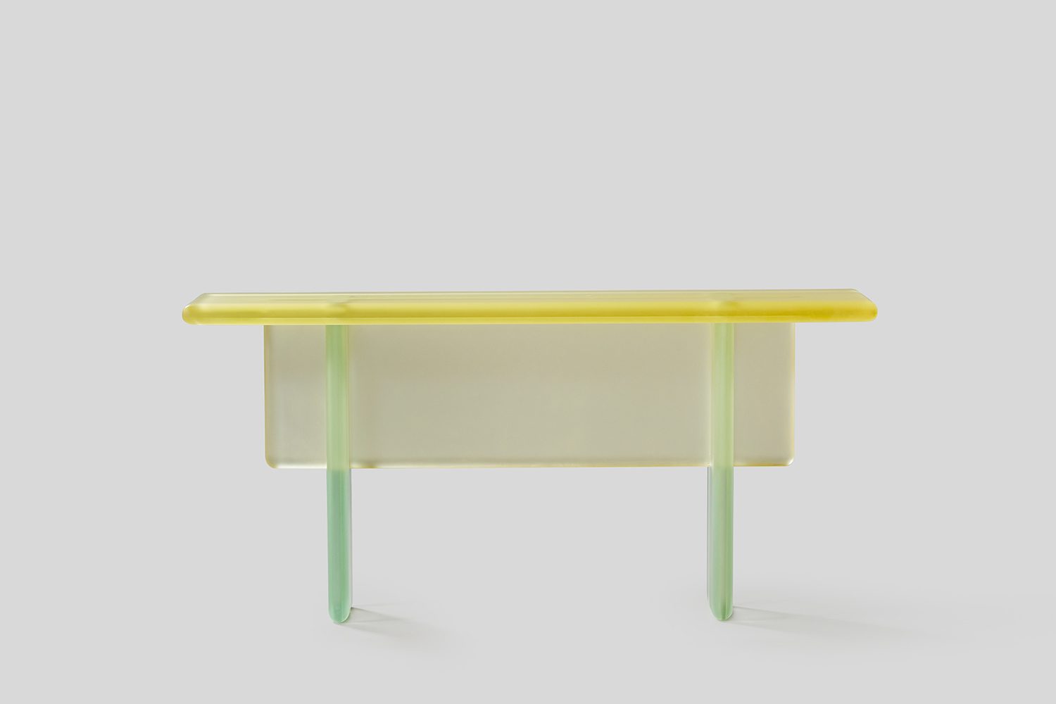 Flou Console