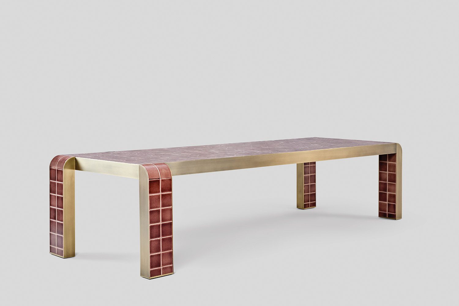 Pezzo Dining Table