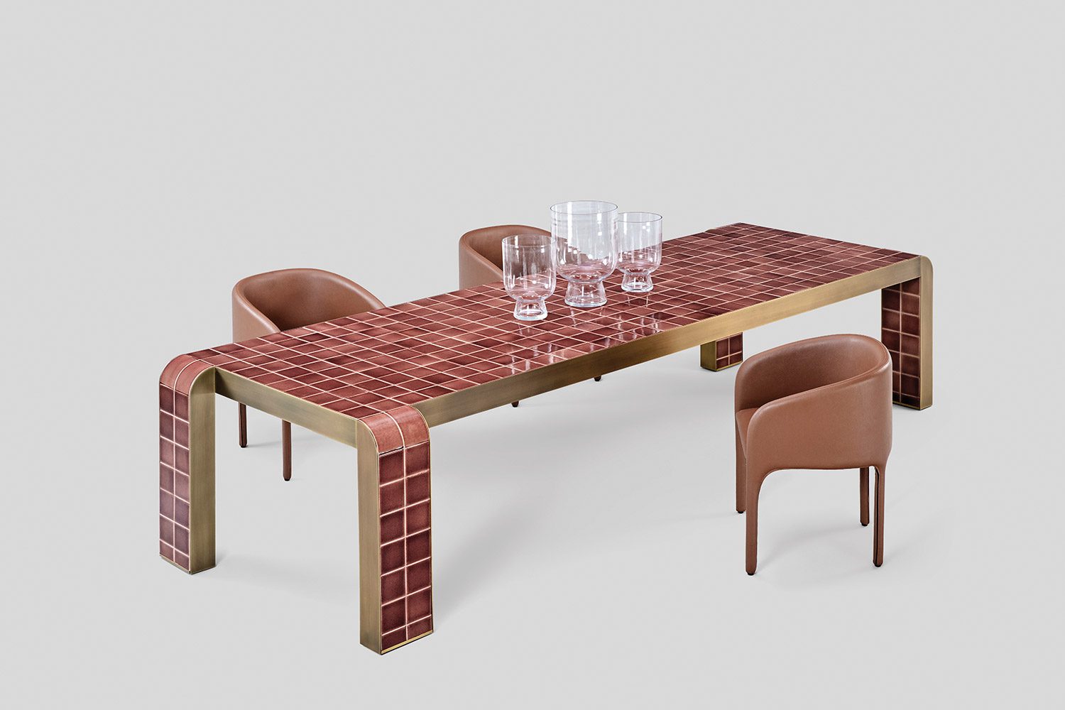 Pezzo Dining Table