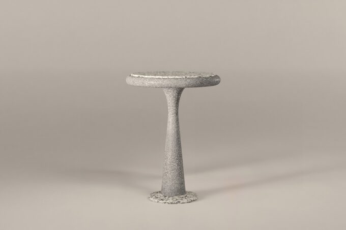 Sol Bar Table Wriver