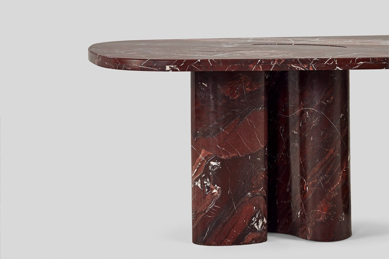 Stubb Dining Table