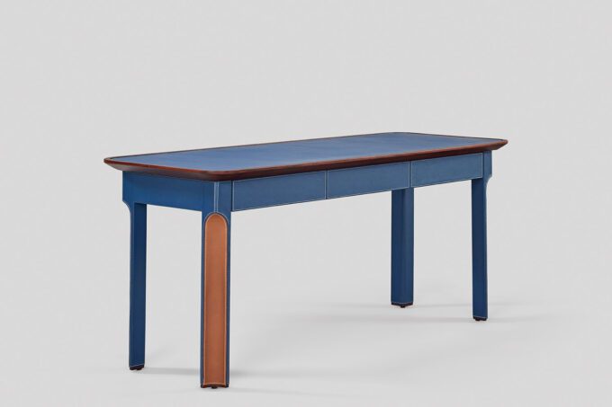 Arque Study Desk