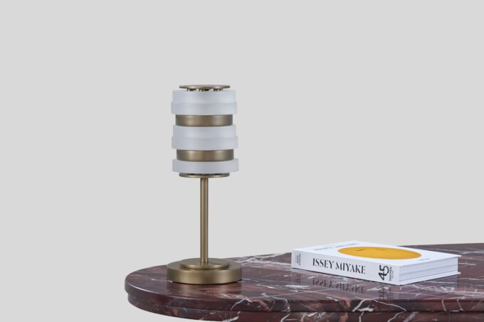 Deomi Table Lamp Wriver 