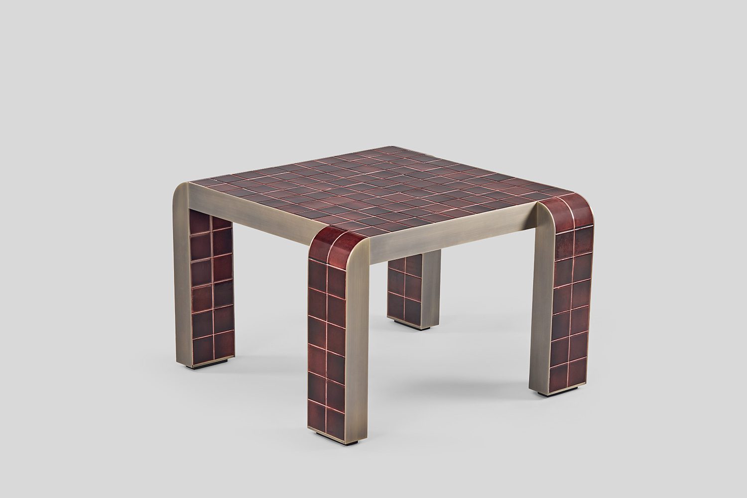 Pezzo Dining Table