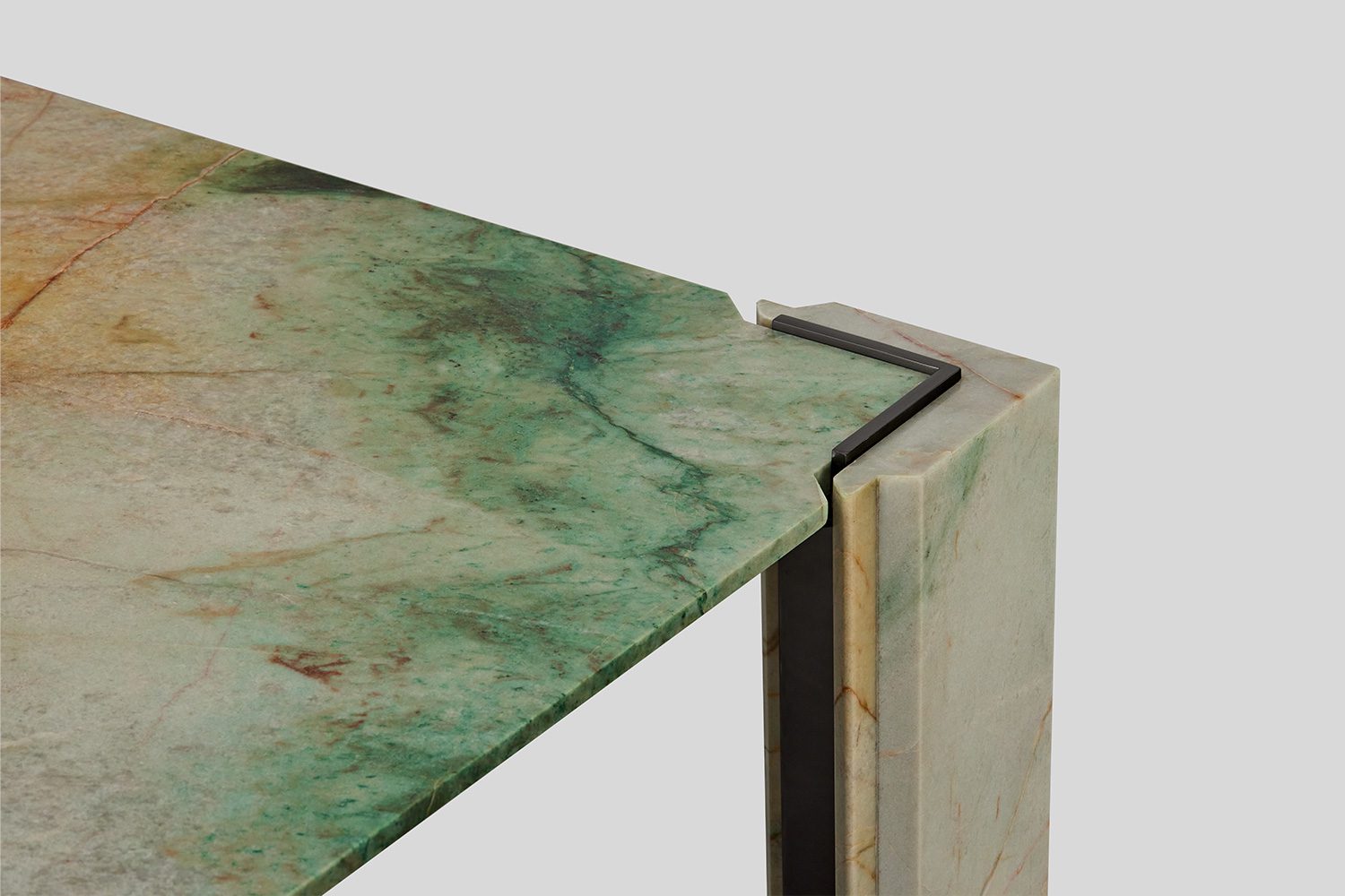 Klynt Dining Table
