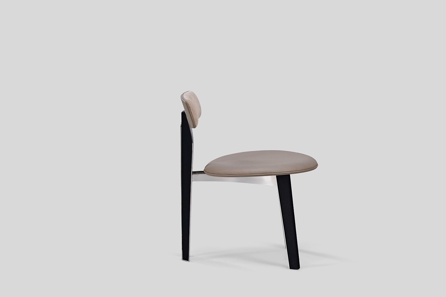 Yumi Chair