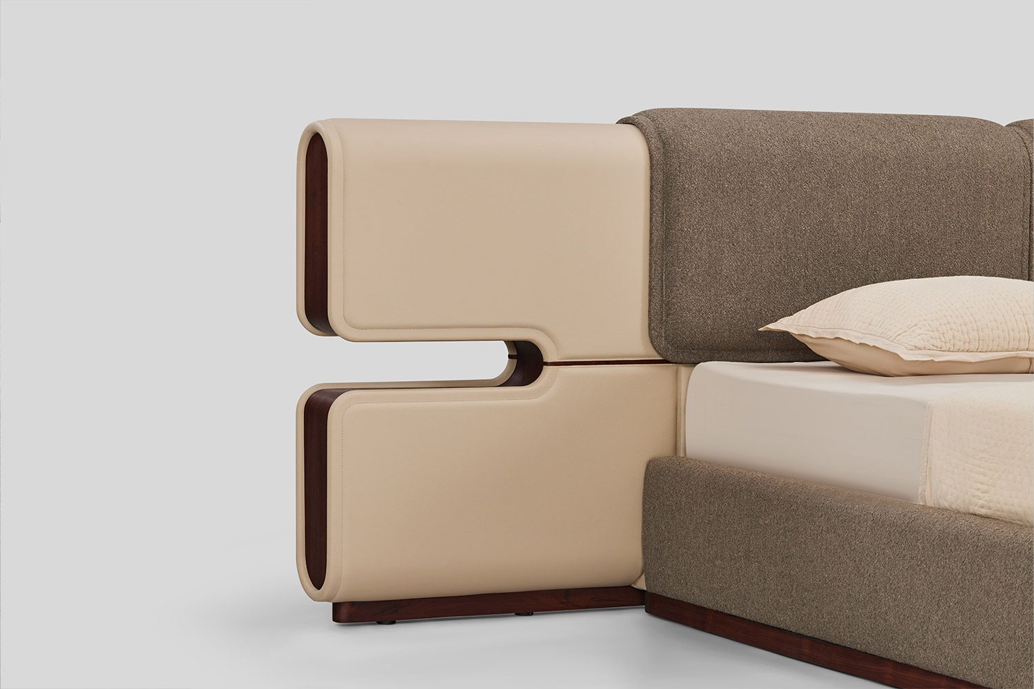 Sylvia Bed